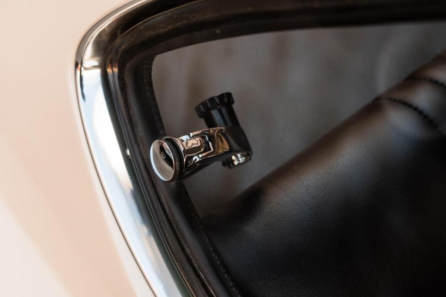 Детали экстерьера BMW Glas 1600 GT 1968 года  (фото 31 из 155)